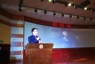 成人礼学生寄语视频,成人礼寄语视频中的成长心声  第2张